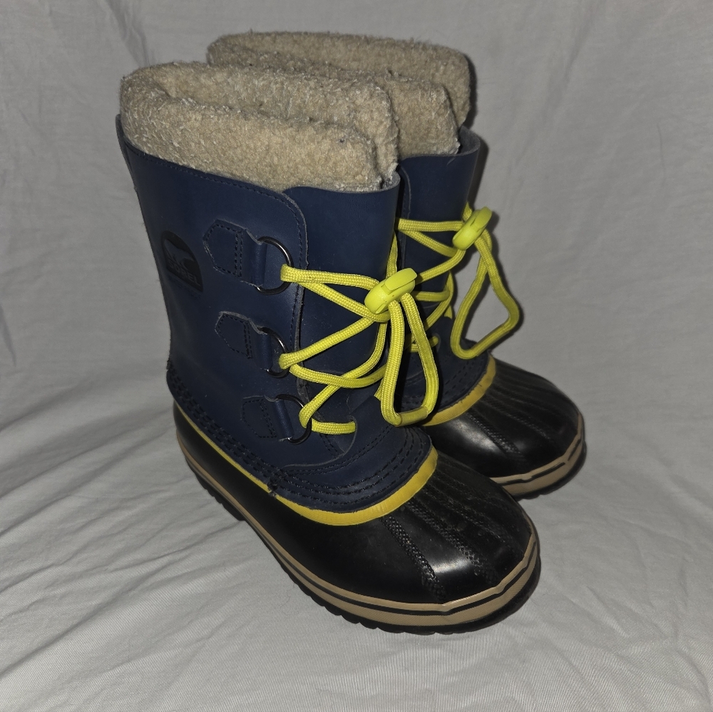 Sorel Kids Blue and Black Snow Boots with Yellow Accents